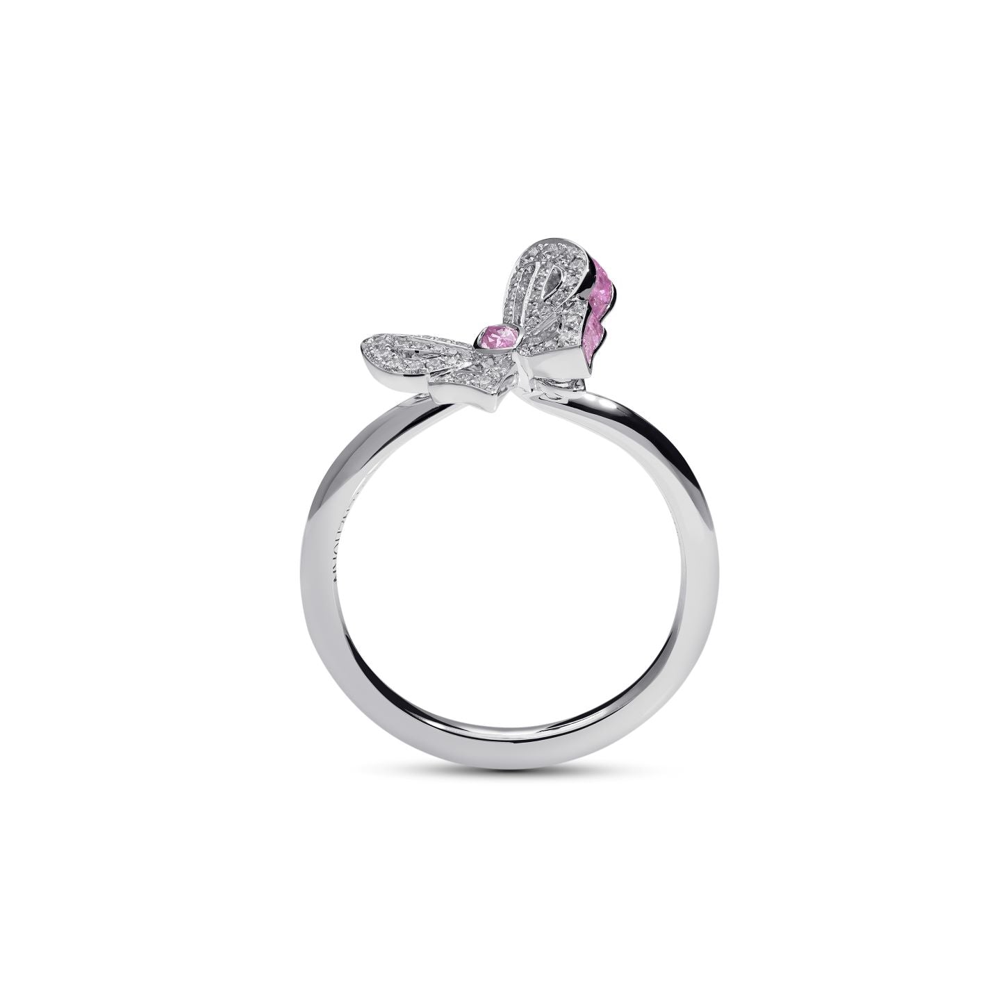 MADEMOISELLE B. Rosa Saphir Ring